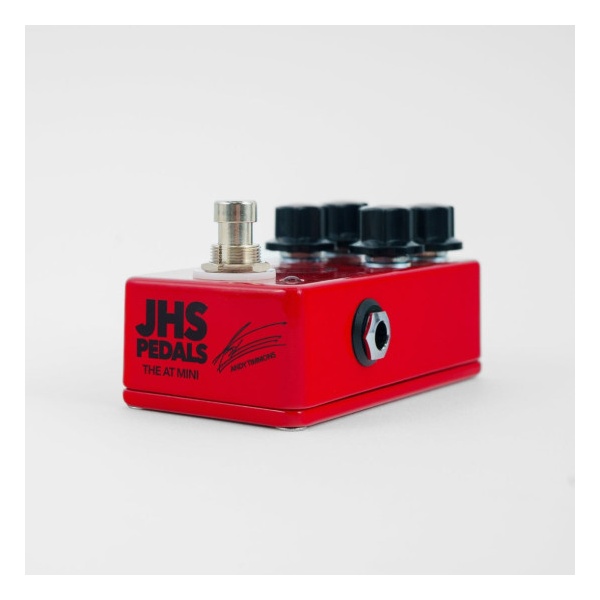 jhs_pedals_at_mini_andy_timmons_2