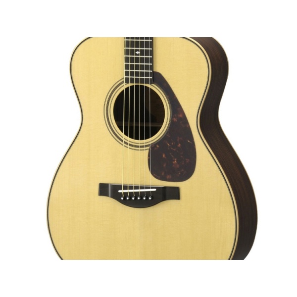 yamaha_ls6_a_r_e__natural_1